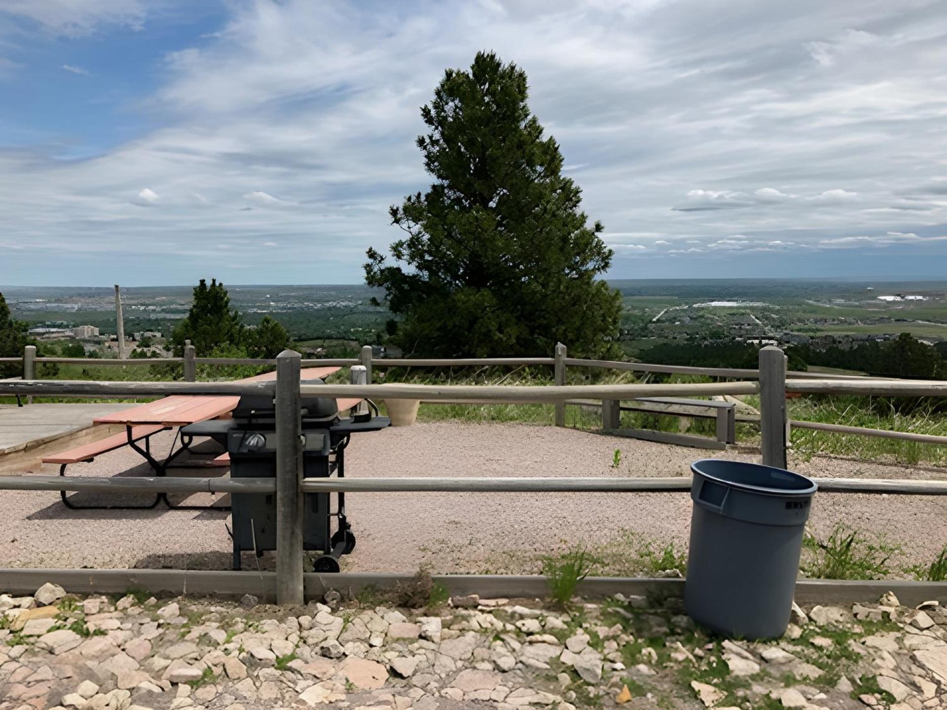 Big Sky Lodge Rapid City Bagian luar foto