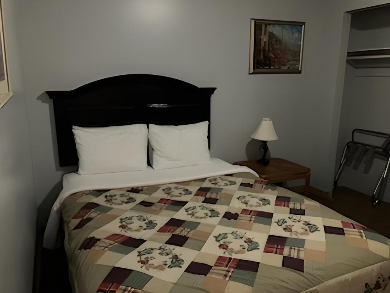 Big Sky Lodge Rapid City Bagian luar foto